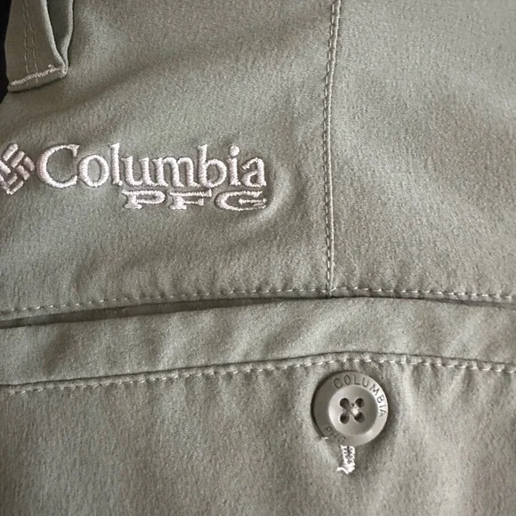 Columbia Men's PFG Khaki Shorts Sz 34 - Picture 4 of 5